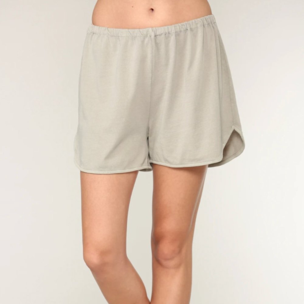 NWT Filosofia 30's Classic Cotton Shorts in Olive